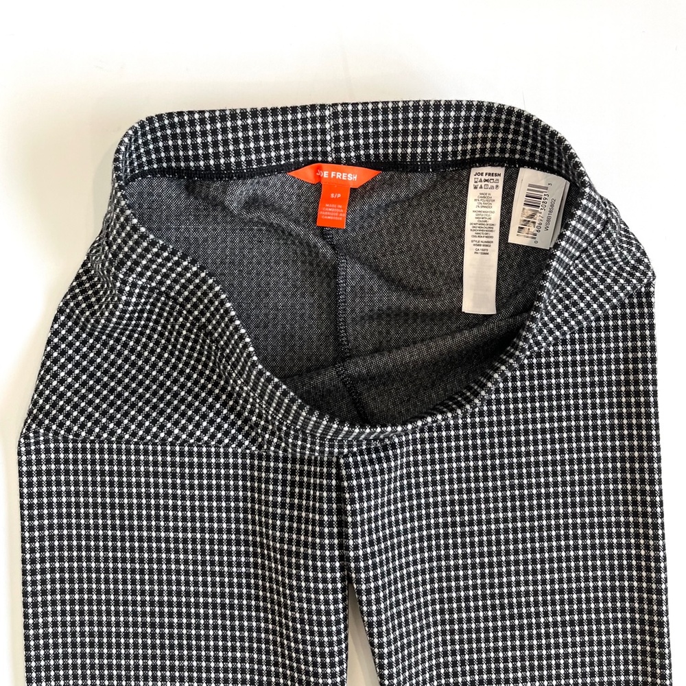 Black & White Gingham Check Print Leggings - Picture 6 of 7
